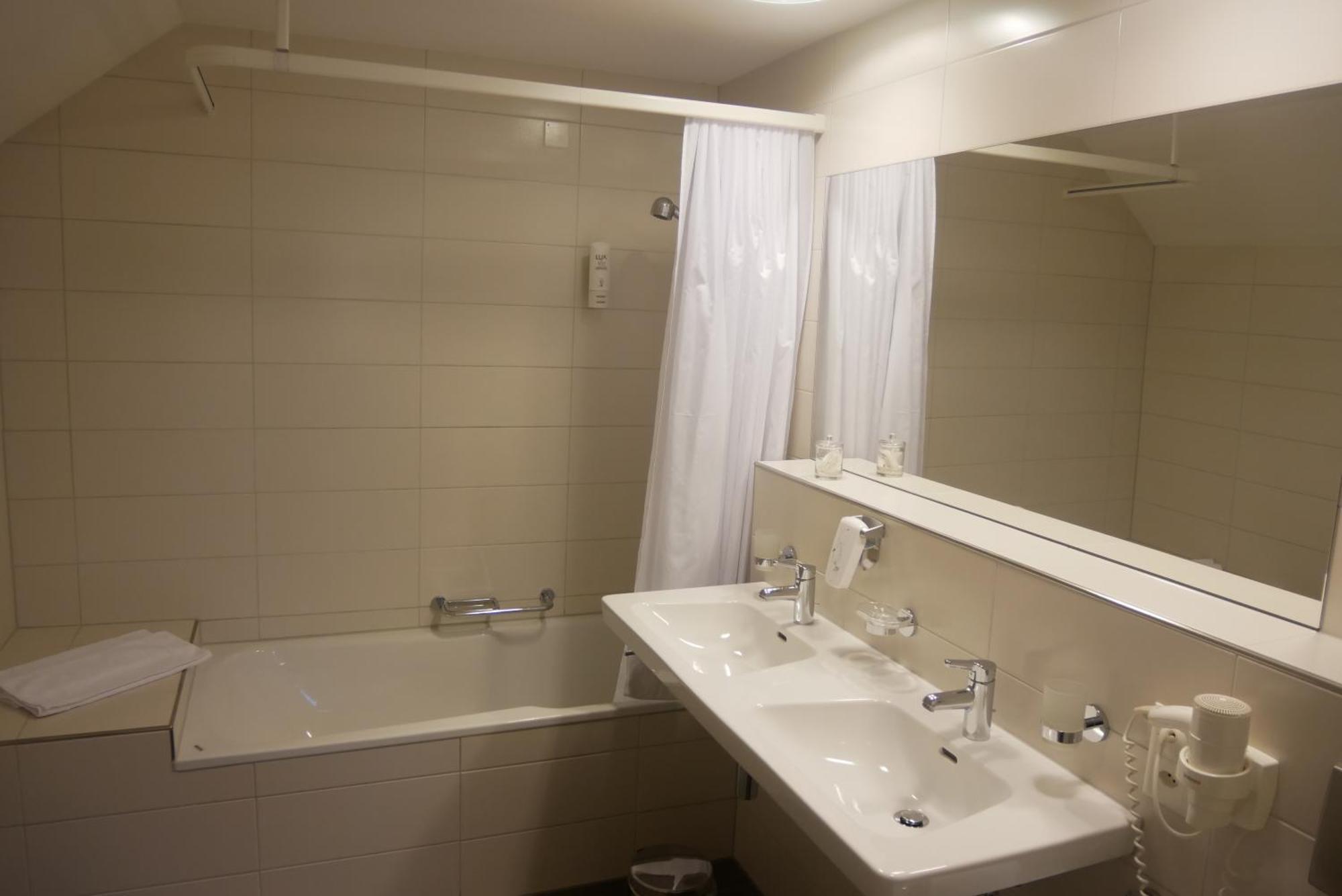 Hotel Schwanen Wil Bagian luar foto